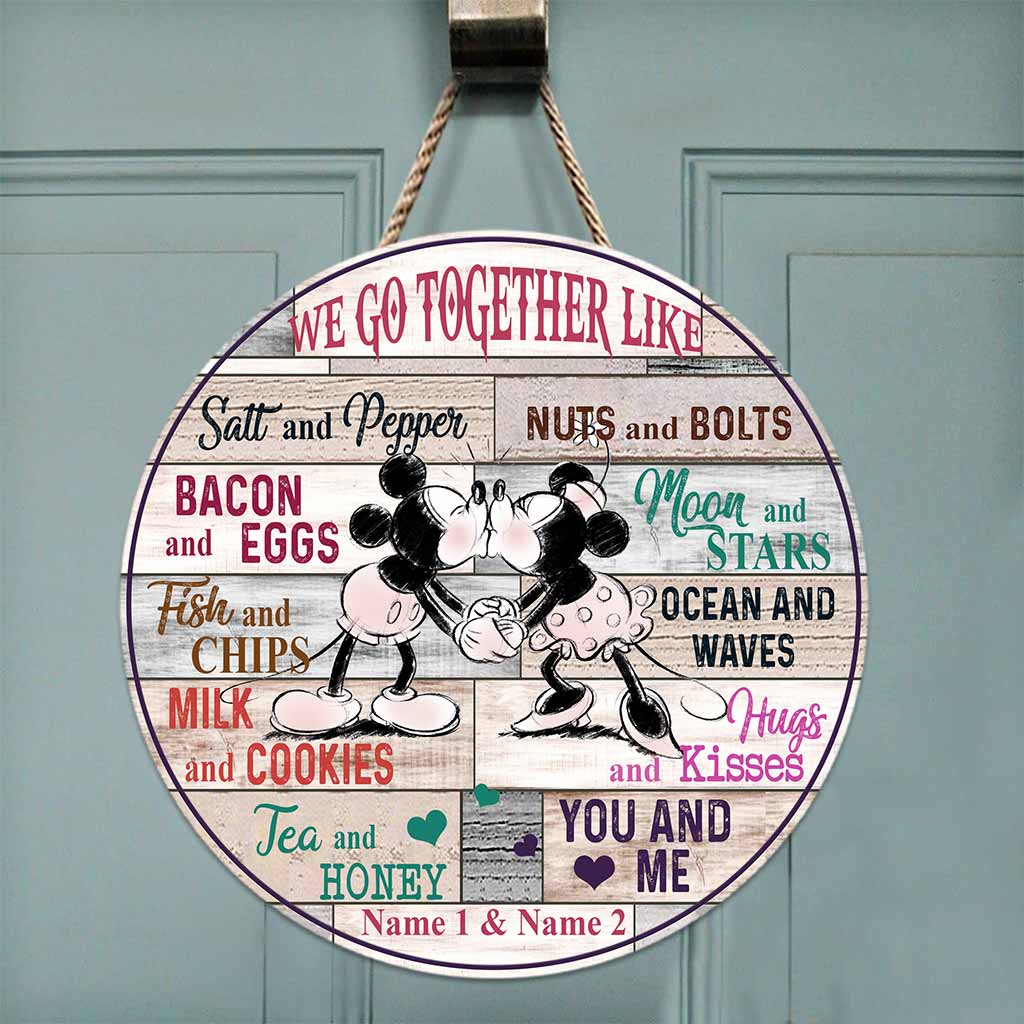 Personalized Round Wood Sign for Couples - Custom Name Gift