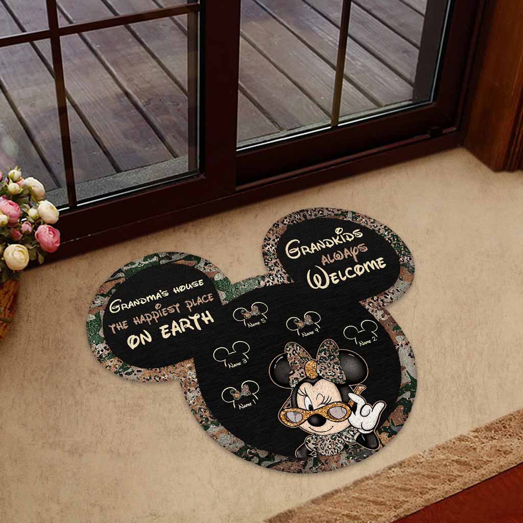 Personalized Grandma Shaped Doormat for Mother's Day Gift
