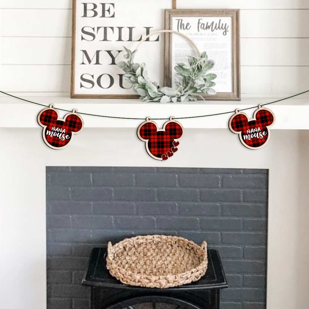 Personalized Nana Mouse Garland for Grandma | Custom Home Decor