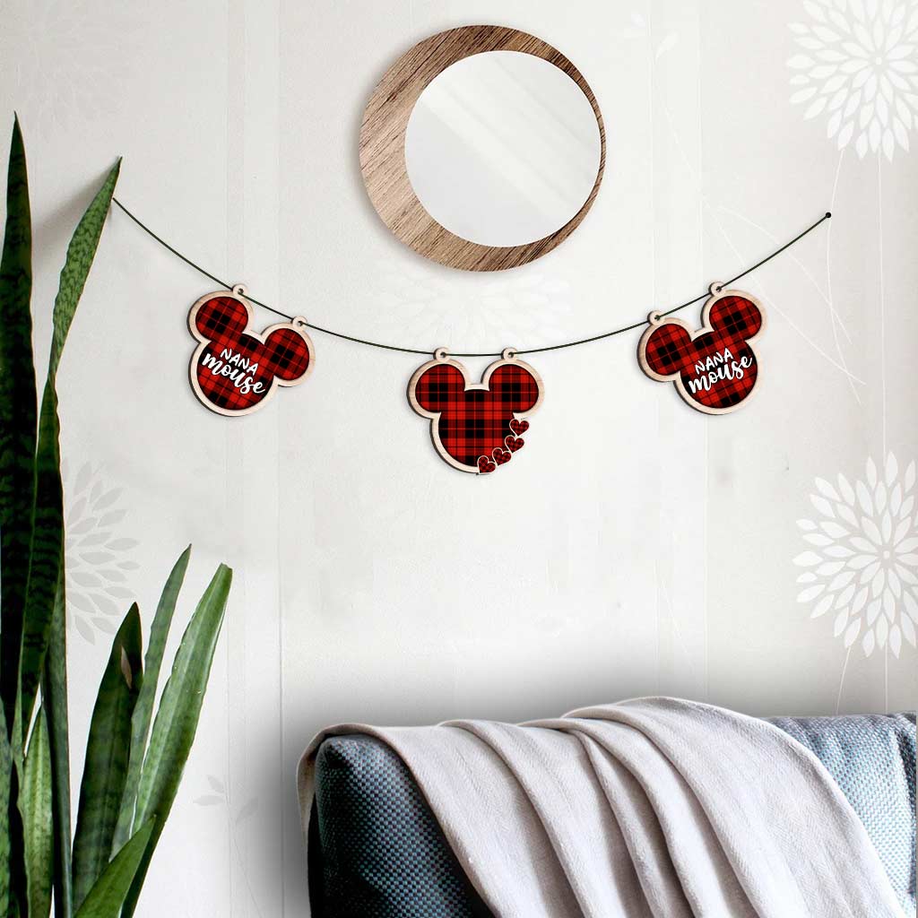 Personalized Nana Mouse Garland for Grandma | Custom Home Decor