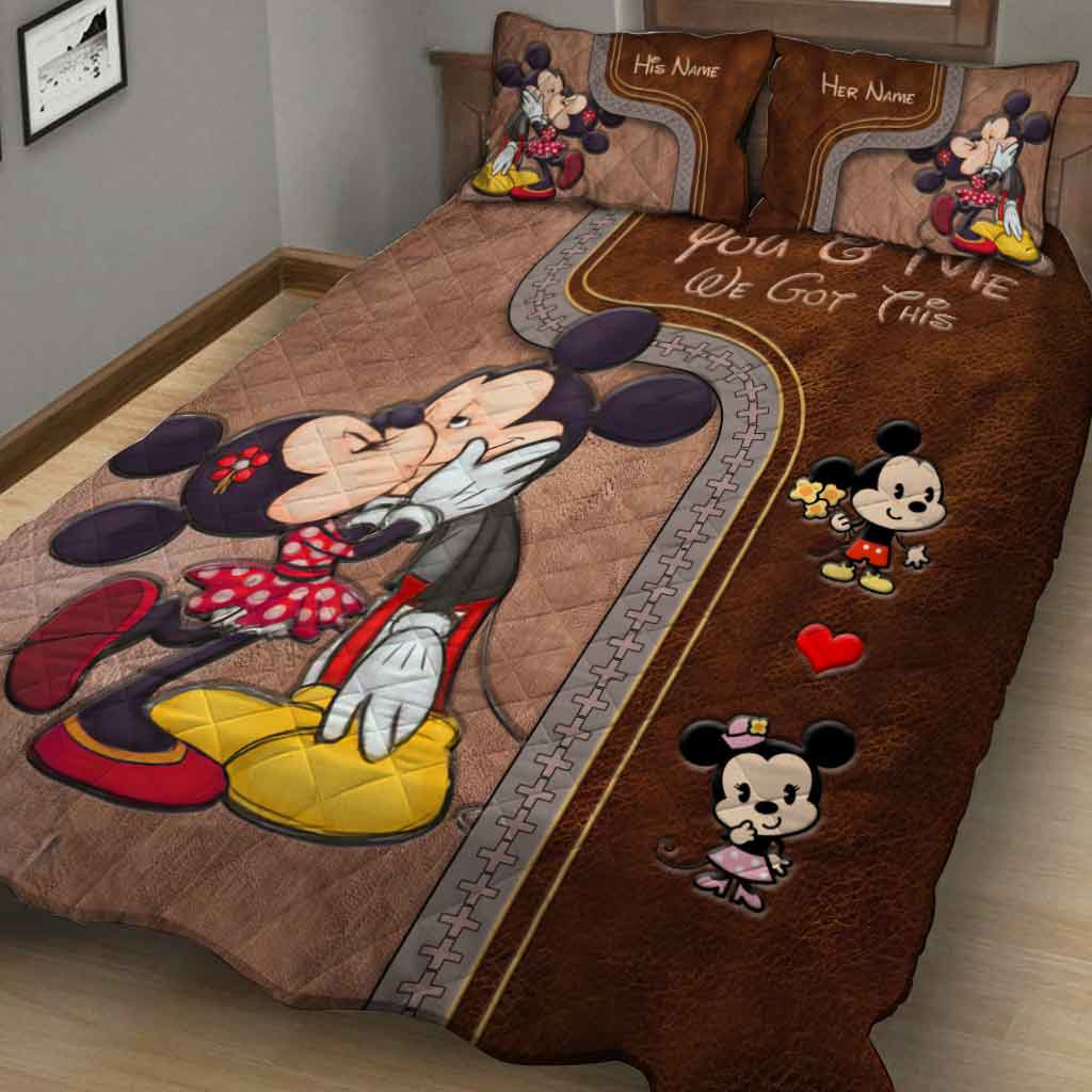 Personalized Mouse Quilt Set with Leather Pattern Print for Couples