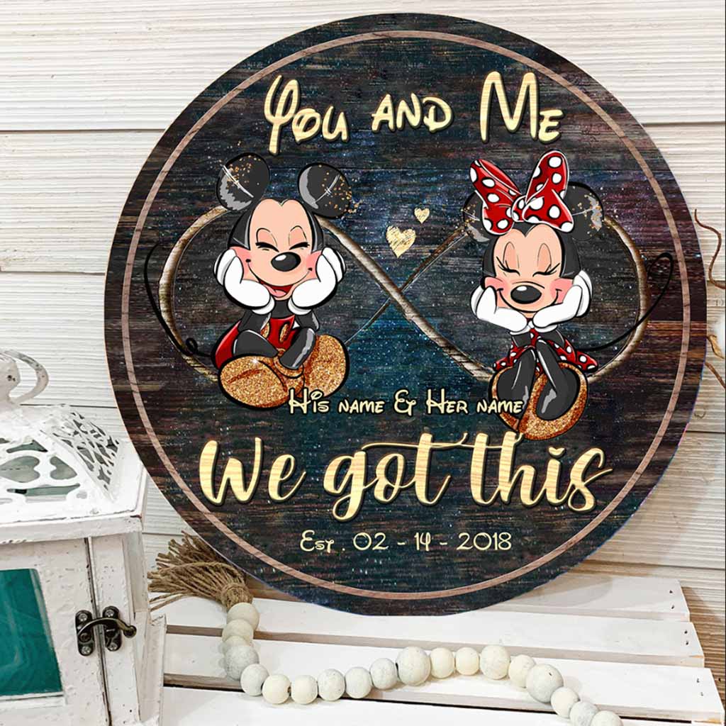 Personalized Couple Round Wood Sign Custom Name Gift for Anniversary