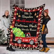 Load image into Gallery viewer, Personalized Christmas Movie Watching Blanket Gift for Mom
