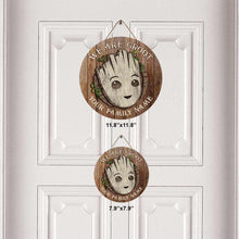 Load image into Gallery viewer, Personalized Round Wood Sign Custom Family Name Gift
