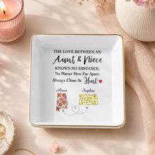 Load image into Gallery viewer, Personalized Square Ceramic Jewelry Dish Custom State Art Gift for Aunt
