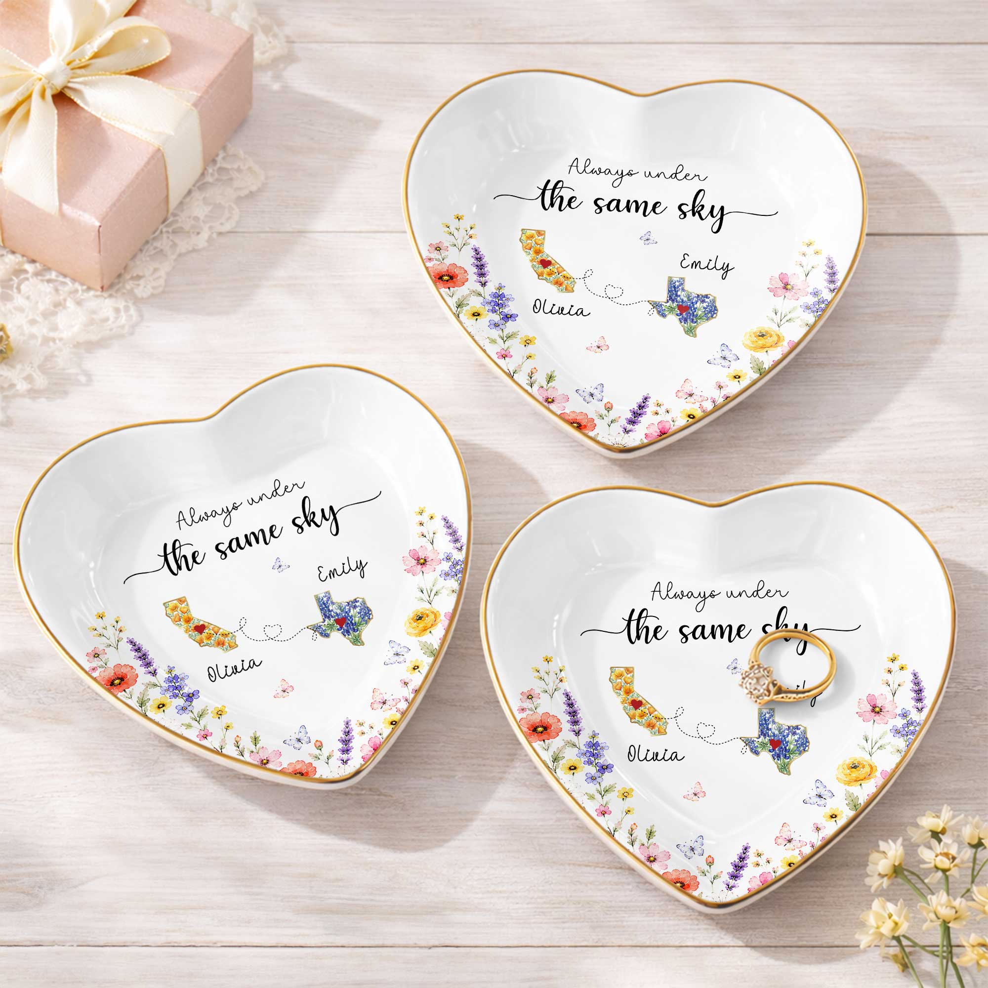Personalized Heart-Shaped Jewelry Dish Custom Name Gift for Mom