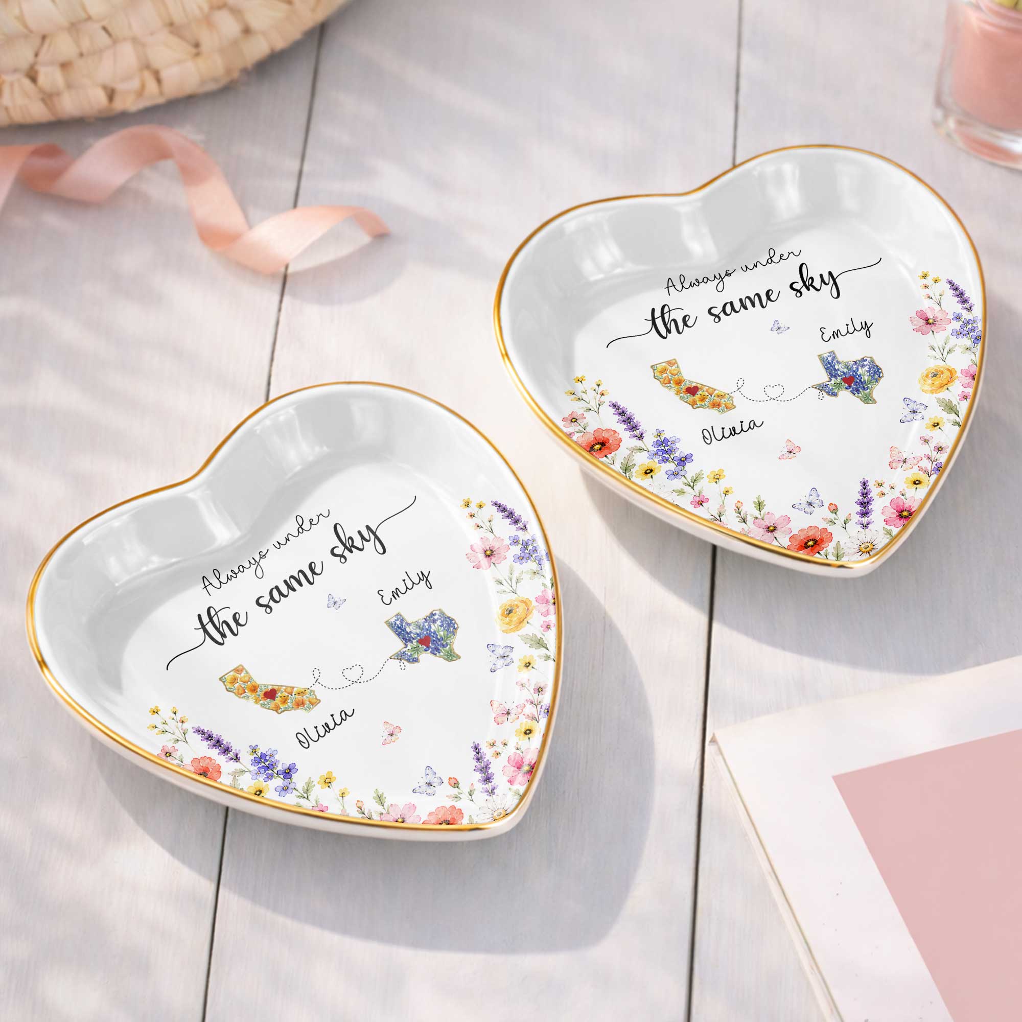 Personalized Heart-Shaped Jewelry Dish Custom Name Gift for Mom