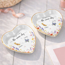 Load image into Gallery viewer, Personalized Heart-Shaped Jewelry Dish Custom Name Gift for Mom
