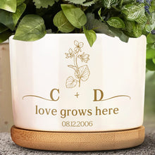 Load image into Gallery viewer, Personalized Ceramic Plant Pot Custom Initials Flower Gift
