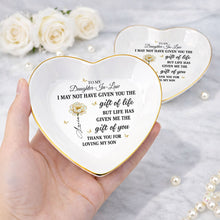 Load image into Gallery viewer, Personalized Heart-Shaped Jewelry Dish Custom Name Gift for Daughter-in-Law
