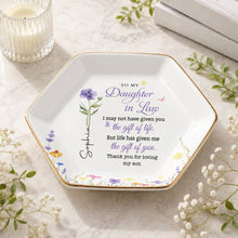 Load image into Gallery viewer, Personalized Hexagonal Ceramic Jewelry Dish for Daughter-in-Law Gift
