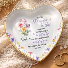 Load image into Gallery viewer, Personalized Heart-Shaped Jewelry Dish Custom Name Gift for Daughter-in-Law
