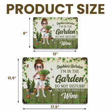 Load image into Gallery viewer, Personalized Metal Garden Sign Custom Name Wine Gift for Mom
