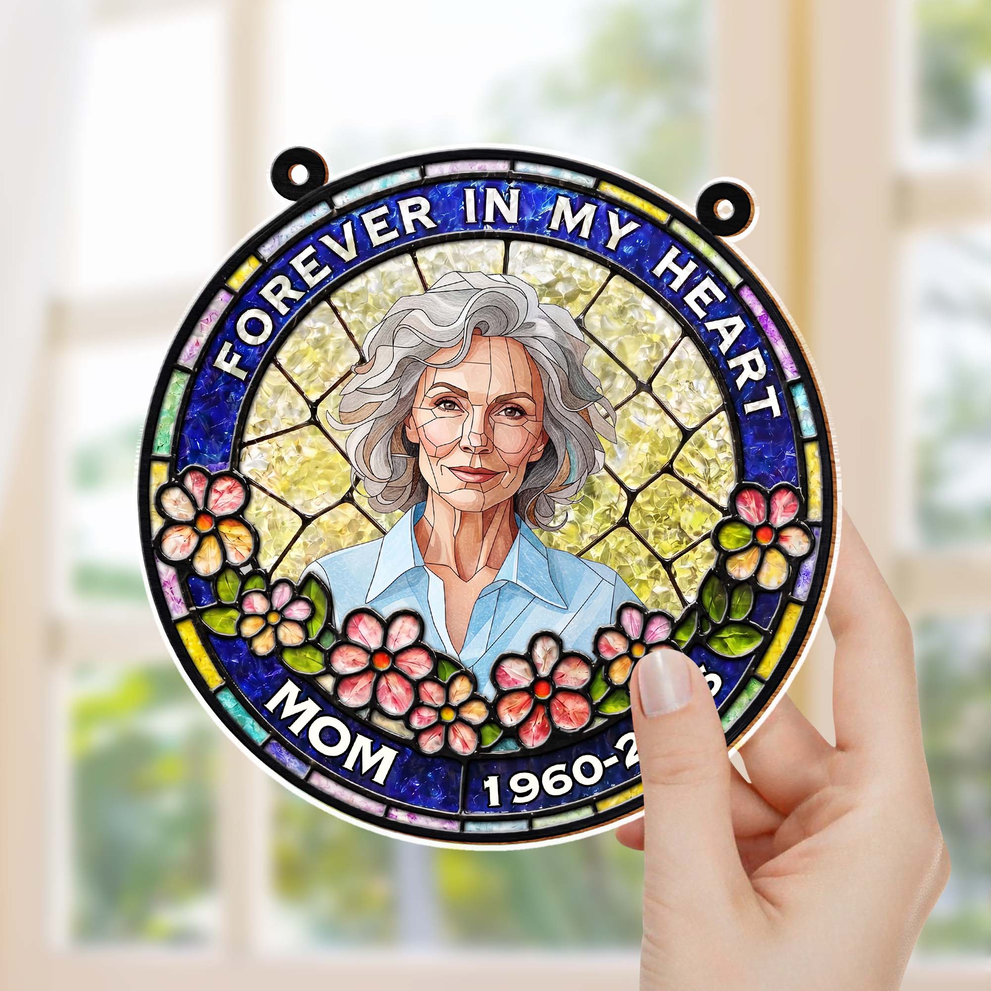 Personalized Memorial Suncatcher Portrait Gift for Mom