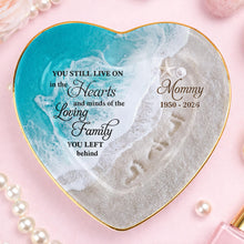 Load image into Gallery viewer, Personalized Heart-Shaped Jewelry Dish Custom Name Gift for Family
