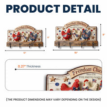Load image into Gallery viewer, Personalized Patriotic Key Holder Custom Family Name 4th of July Gift
