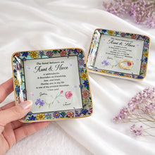 Load image into Gallery viewer, Personalized Ceramic Jewelry Dish with Birth Month Flowers for Niece
