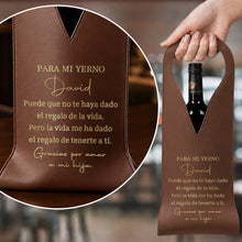 Load image into Gallery viewer, Personalized Leather Wine Bag Custom Name Gift for Son-in-Law

