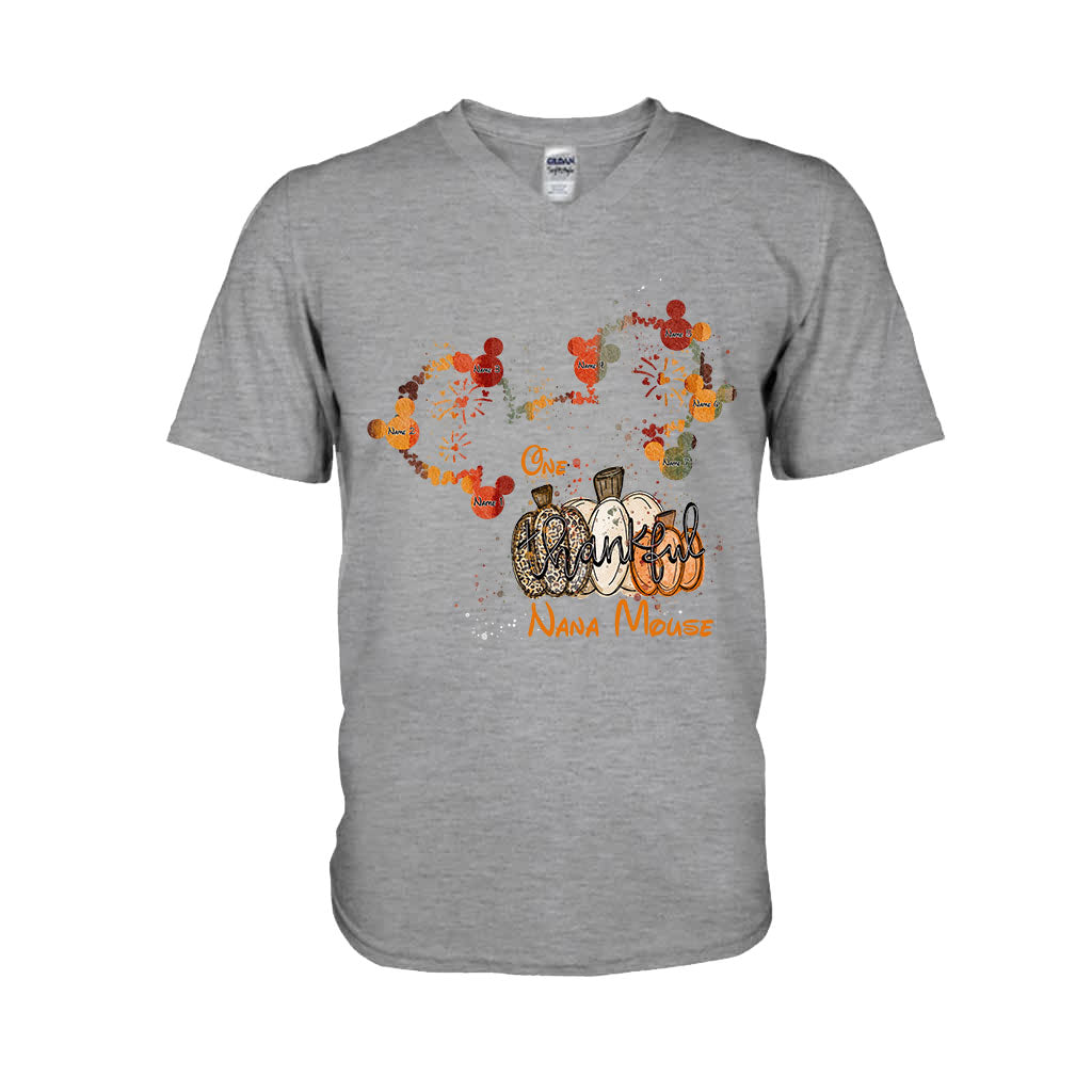 Personalized Thanksgiving Grandma T-Shirt & Hoodie Gift