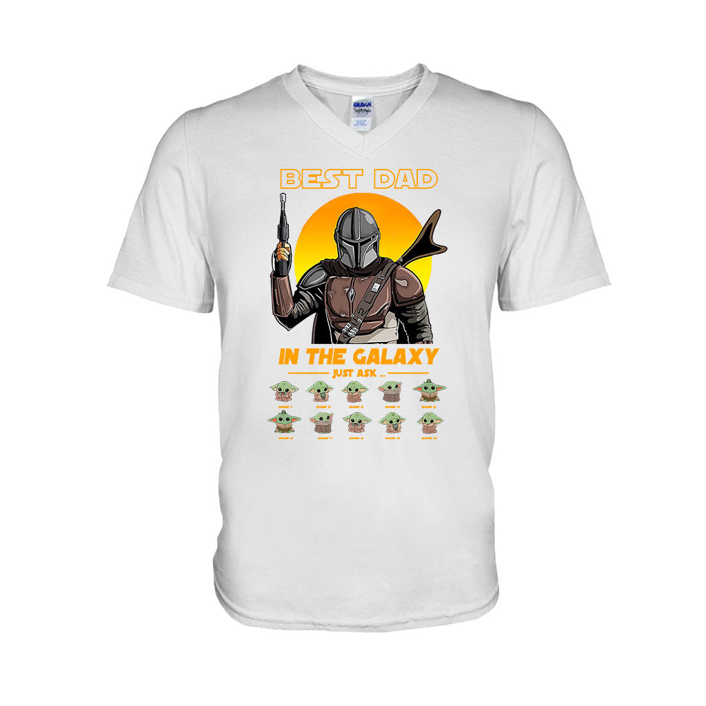 Personalized Best Dad In The Galaxy T-shirt & Hoodie Gift