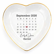 Load image into Gallery viewer, Personalized Heart Jewelry Dish Custom Name Gift for Couples
