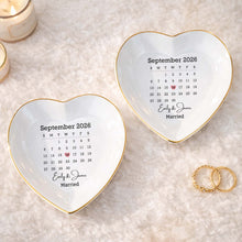 Load image into Gallery viewer, Personalized Heart Jewelry Dish Custom Name Gift for Couples
