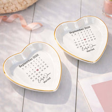 Load image into Gallery viewer, Personalized Heart Jewelry Dish Custom Name Gift for Couples
