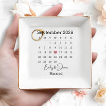 Load image into Gallery viewer, Personalized Jewelry Dish Custom Names Special Date Gift for Couples
