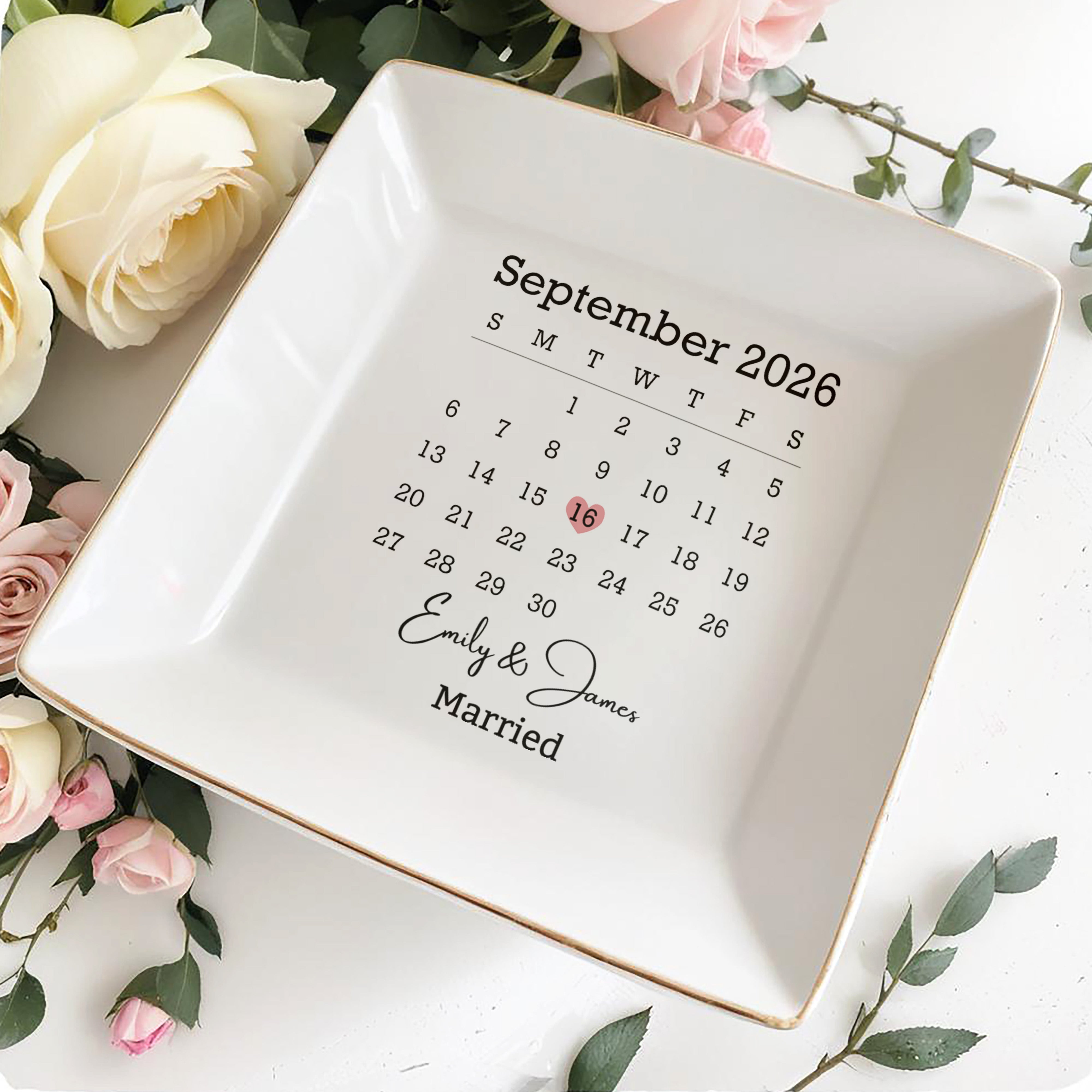 Personalized Jewelry Dish Custom Names Special Date Gift for Couples