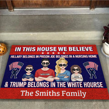 Load image into Gallery viewer, Custom Family Doormat with Personalized Text for Front Entry
